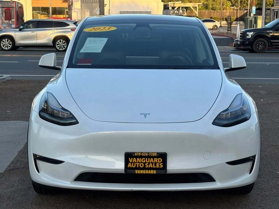 Suv in Lakeside, CA, United States 4 - 19018329