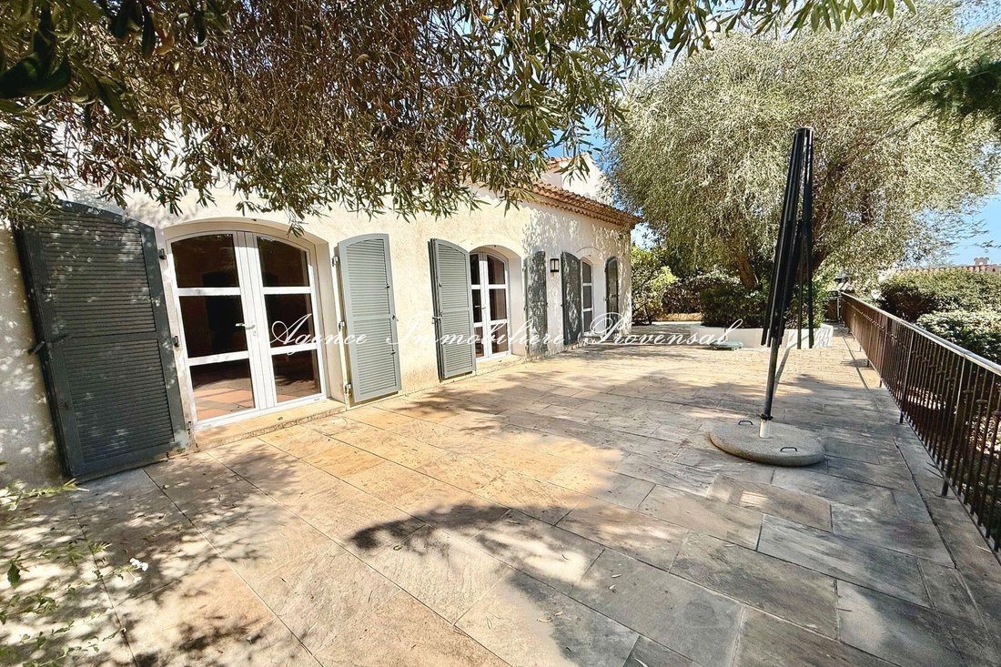 Villa in Grimaud, Provence-Alpes-Côte d'Azur, France 5 - 19018260