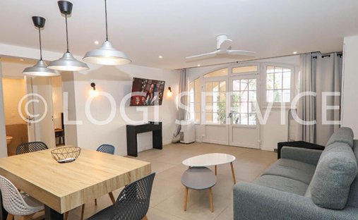 Apartamento en Grimaud, Provenza-Alpes-Costa Azul, Francia 1