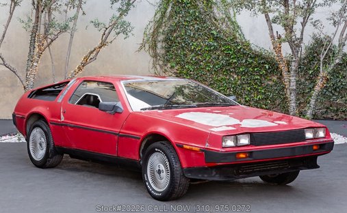DeLorean DMC-12 in Los angeles, ca 1