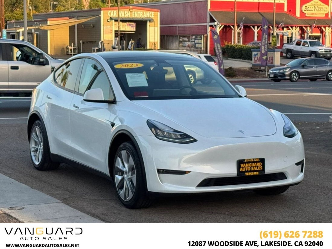 Suv in Lakeside, CA, United States 1 - 19018329