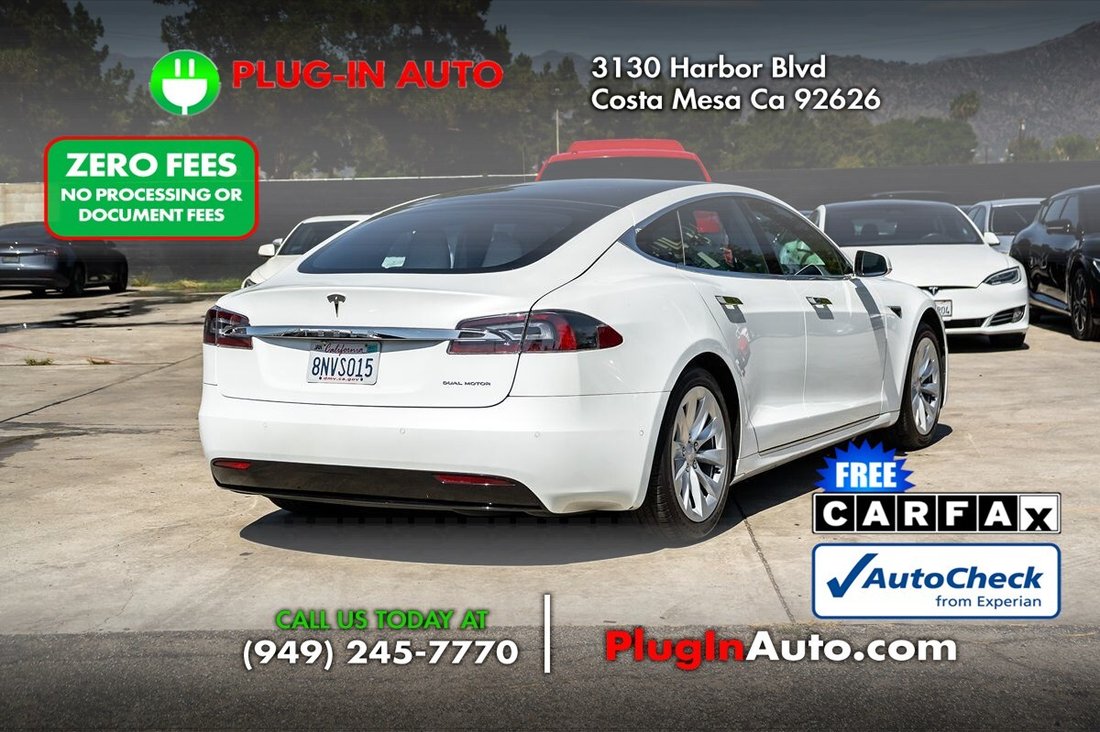 Coupe in Costa Mesa, CA, United States 5 - 19018353
