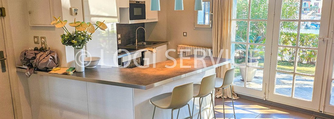 Apartamento en Grimaud, Provenza-Alpes-Costa Azul, Francia 1 - 18013894