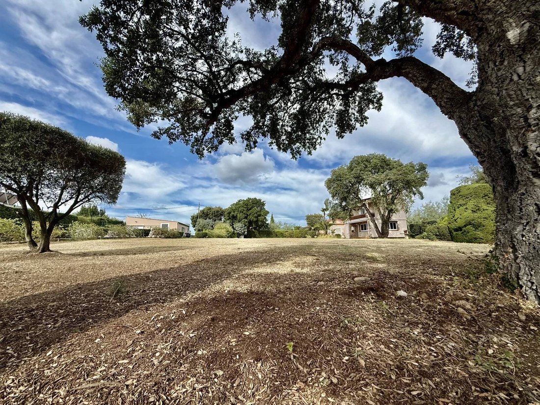 Land in Les Bastides, Antibes, France 2 - 19004821