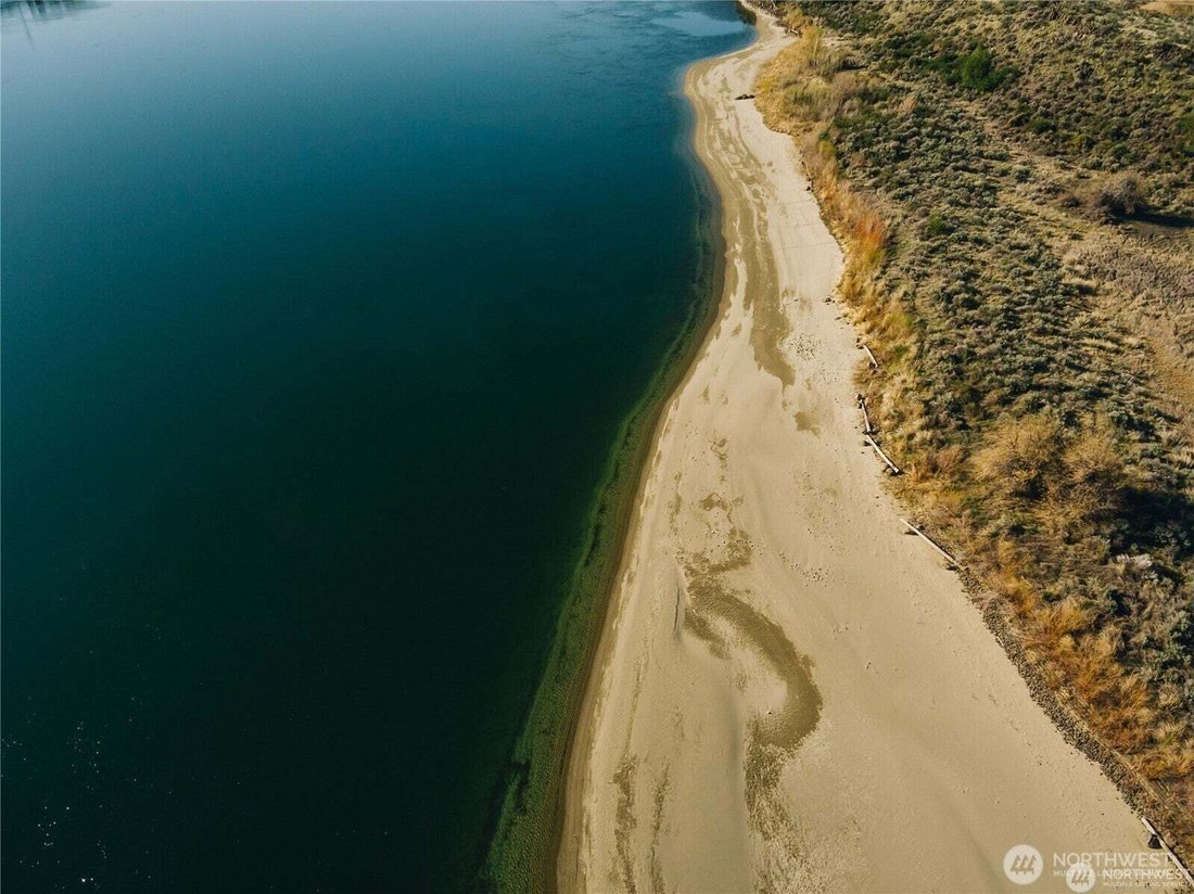 Land in Malaga, Washington, United States 4 - 19018506