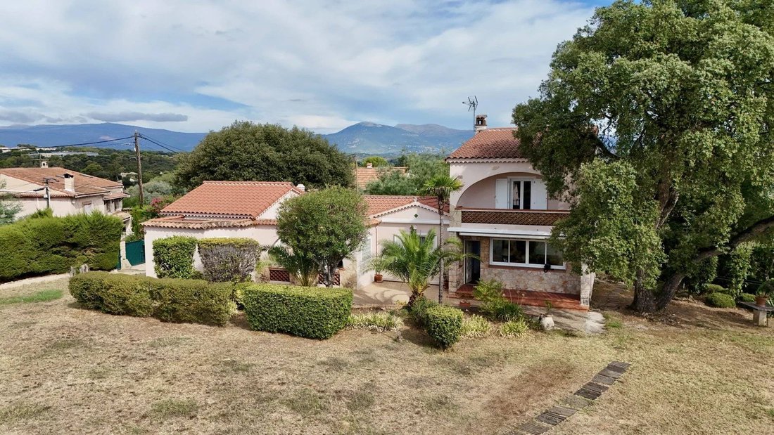 Land in Les Bastides, Antibes, France 5 - 19004821