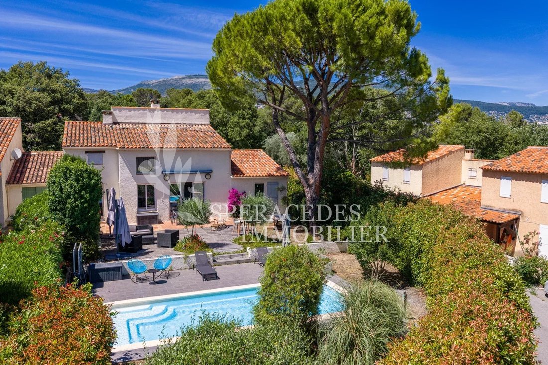Casa a Grasse, Provenza-Alpi-Costa Azzurra, Francia 1 - 18165778