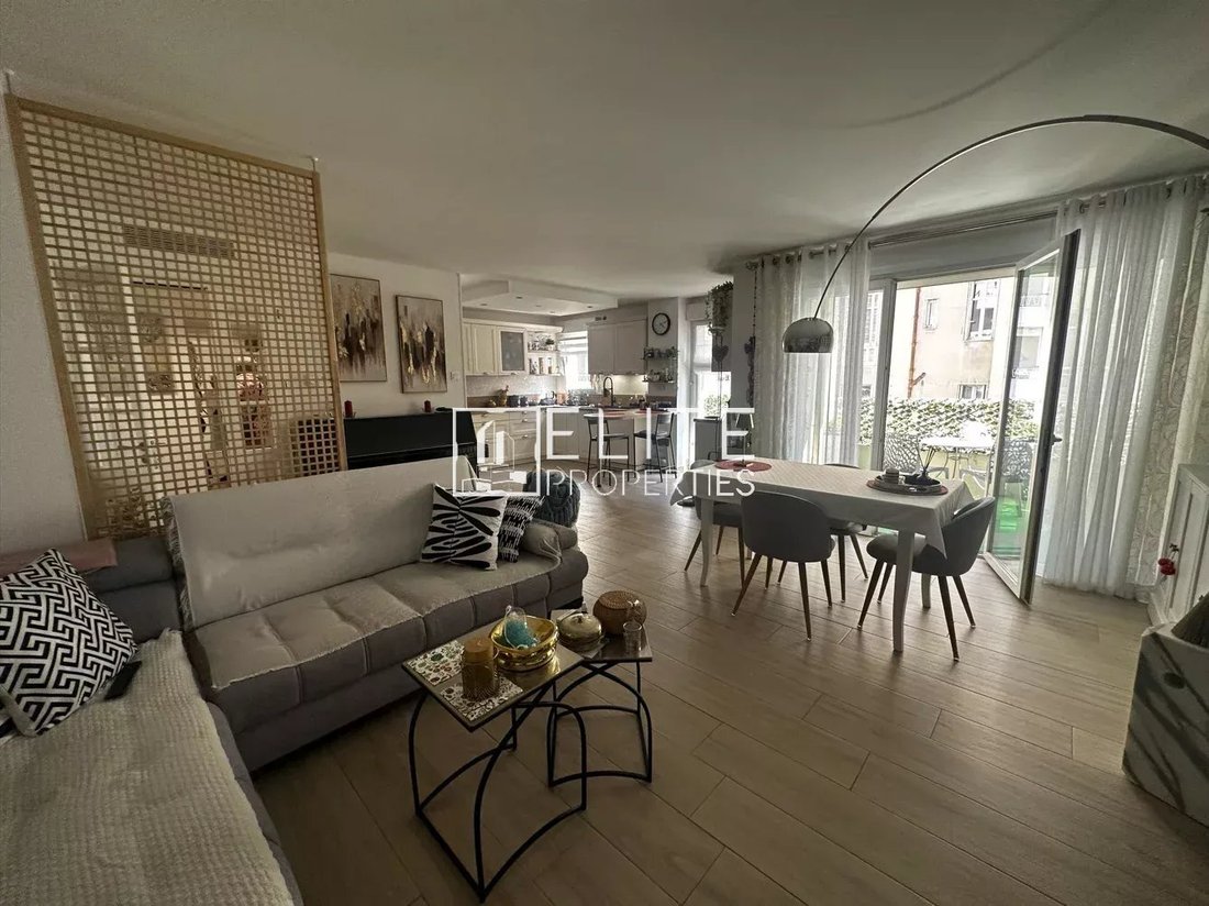 Apartment in Petit-Juas, Cannes, France 1 - 19018399