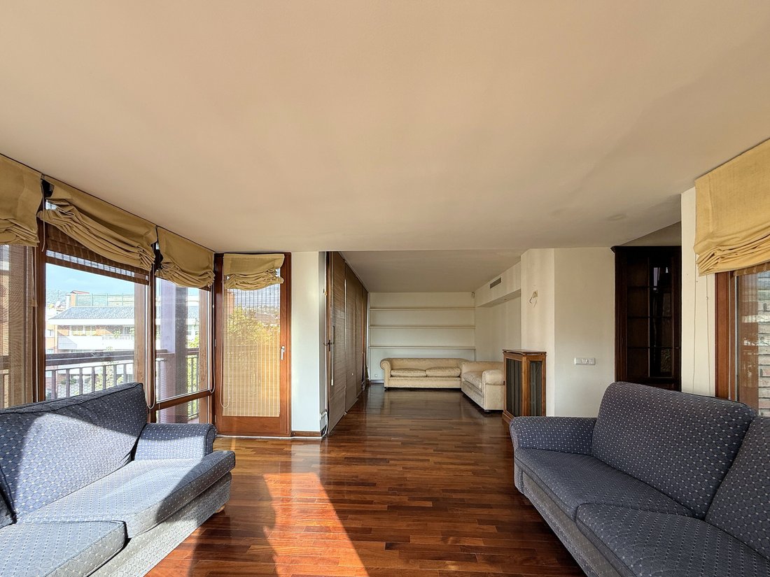 Penthouse in Sarrià-Sant Gervasi, Barcelona, Spain 3 - 19018118