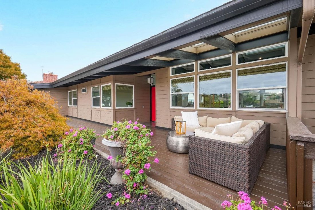 House in San Leandro, California, United States 2 - 19018149