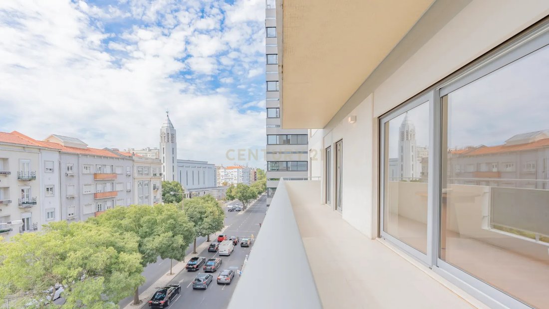 Apartment in Avenidas Novas, Lisbon, Portugal 3 - 19018209