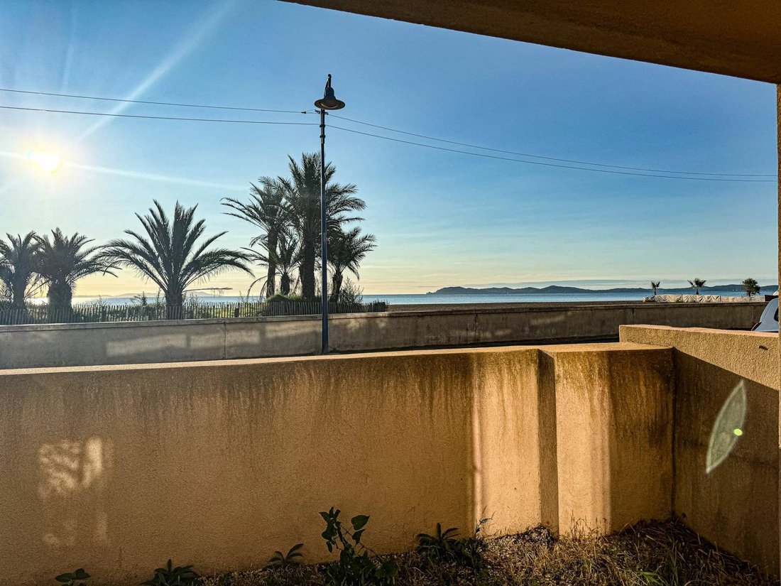Apartment in Hyeres, Provence-Alpes-Côte d'Azur, France 2 - 16296841