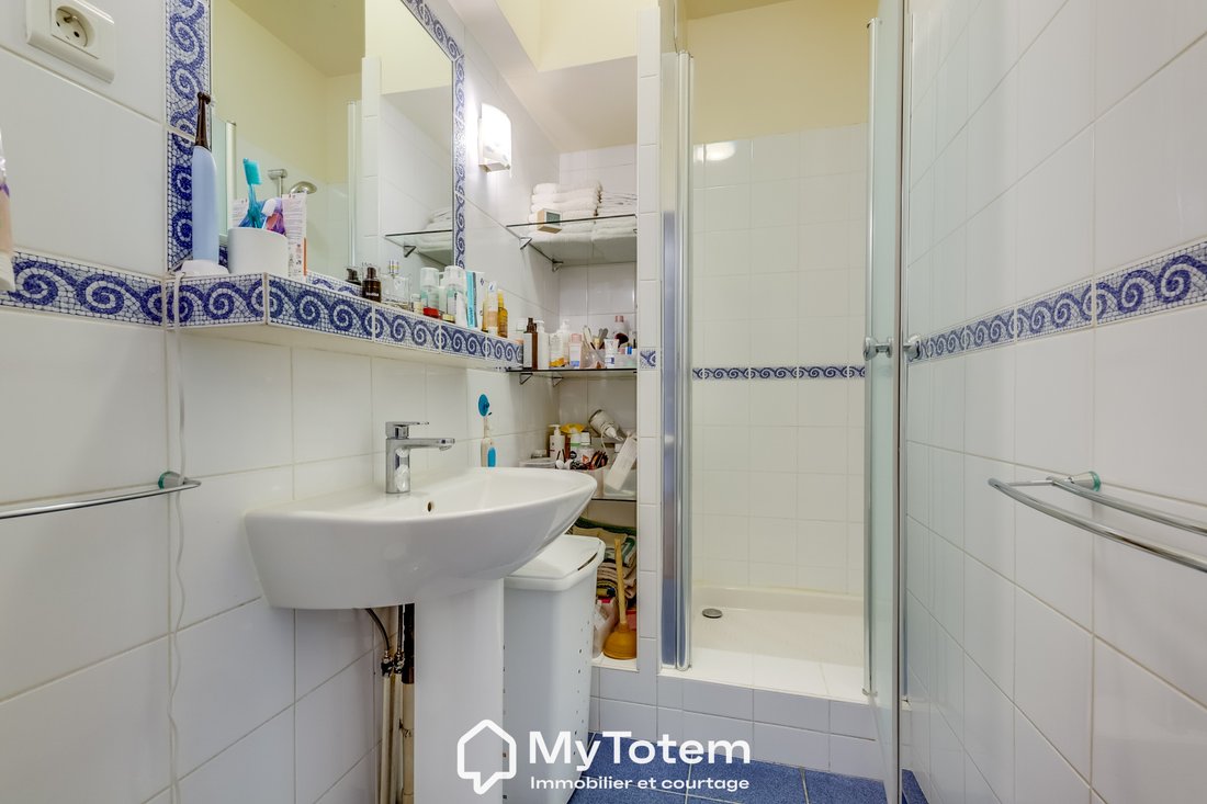 Apartment in Bois de Vincennes, Paris 12e Arrondissement, Paris 5 - 19018254