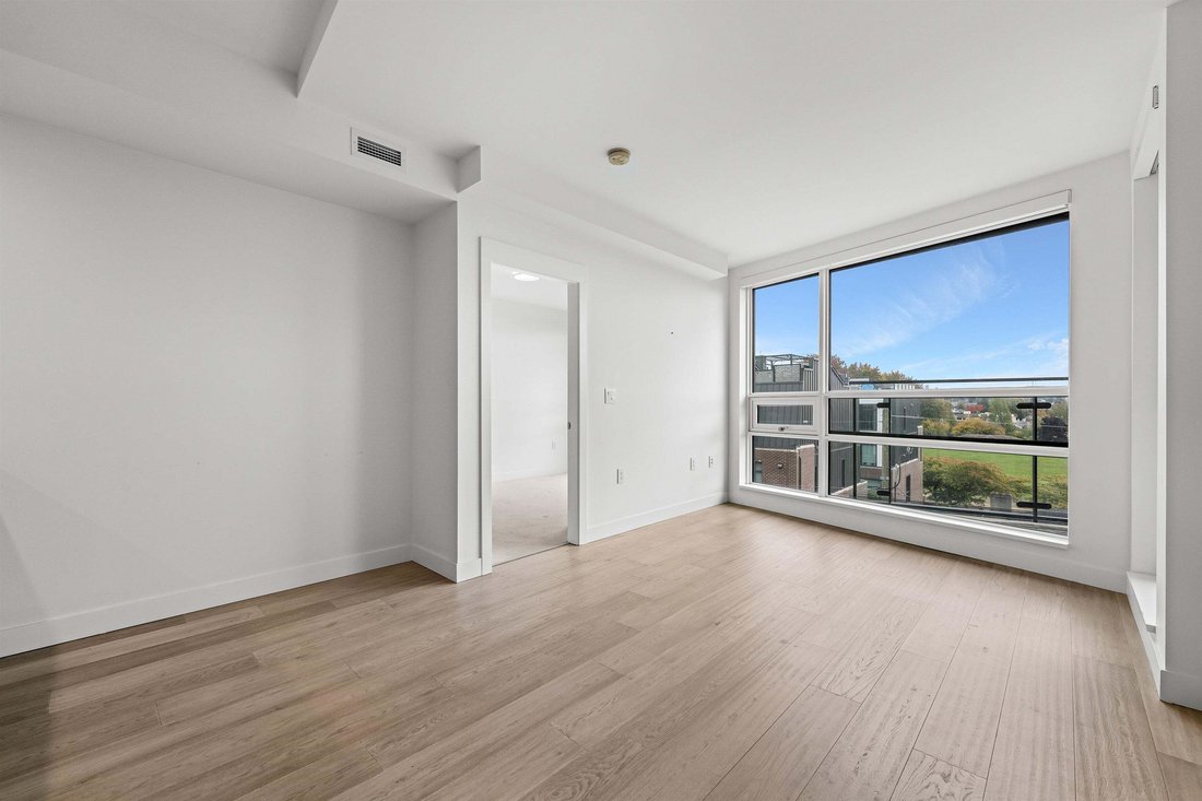 Condo in Vancouver, British Columbia, Canada 2 - 19018406