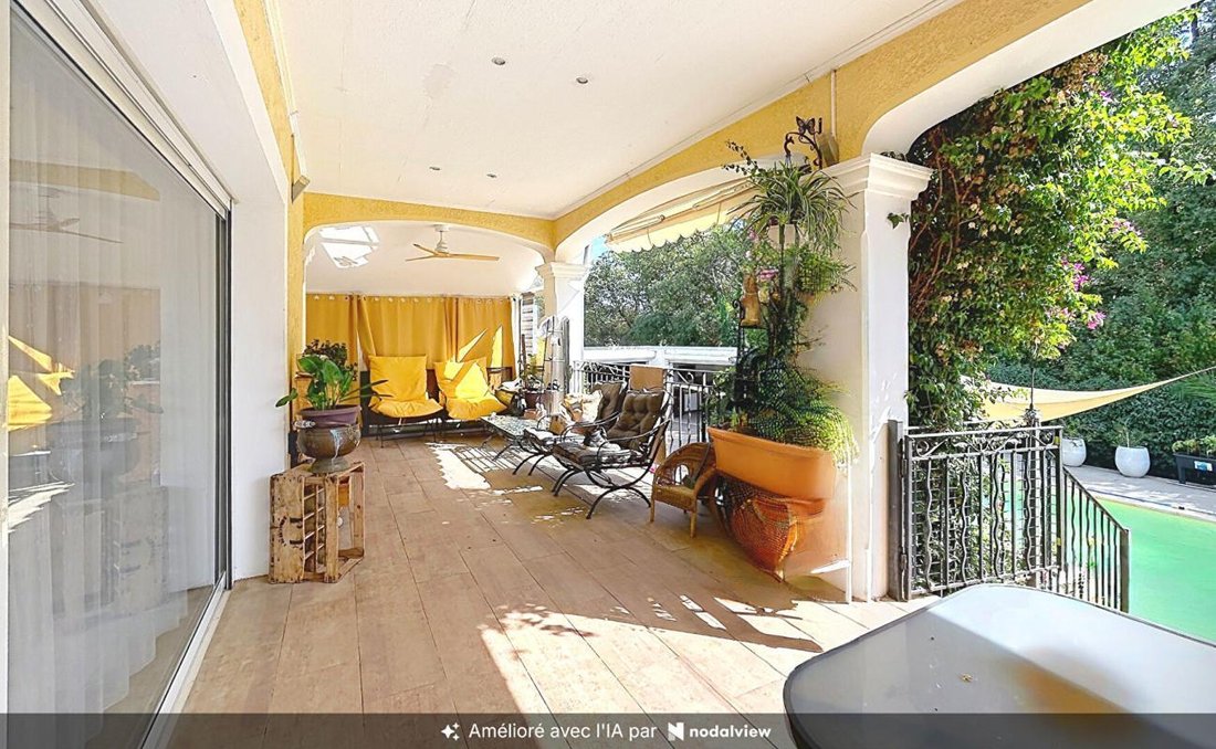 Villa in Le Cannet-des-Maures, Provence-Alpes-Côte d'Azur, France 4 - 19018503