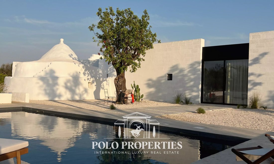 Villa en San Vito de los Normanni, Apulia, Italia 1 - 19018532
