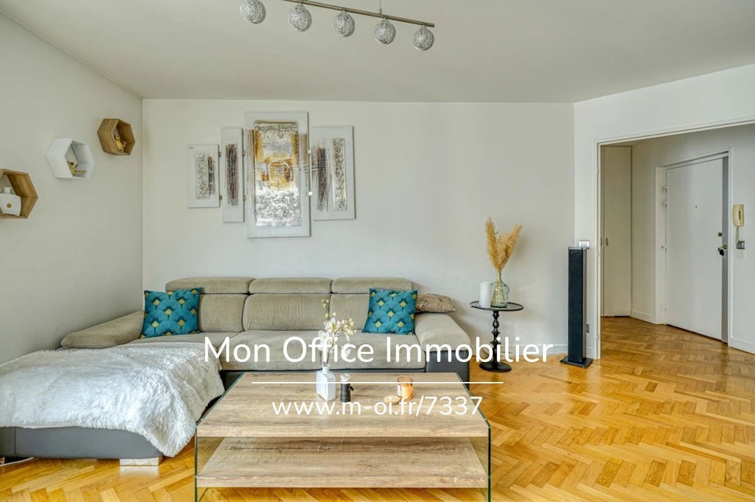Apartment in Vincennes, Ile-de-France, France 4 - 19015000