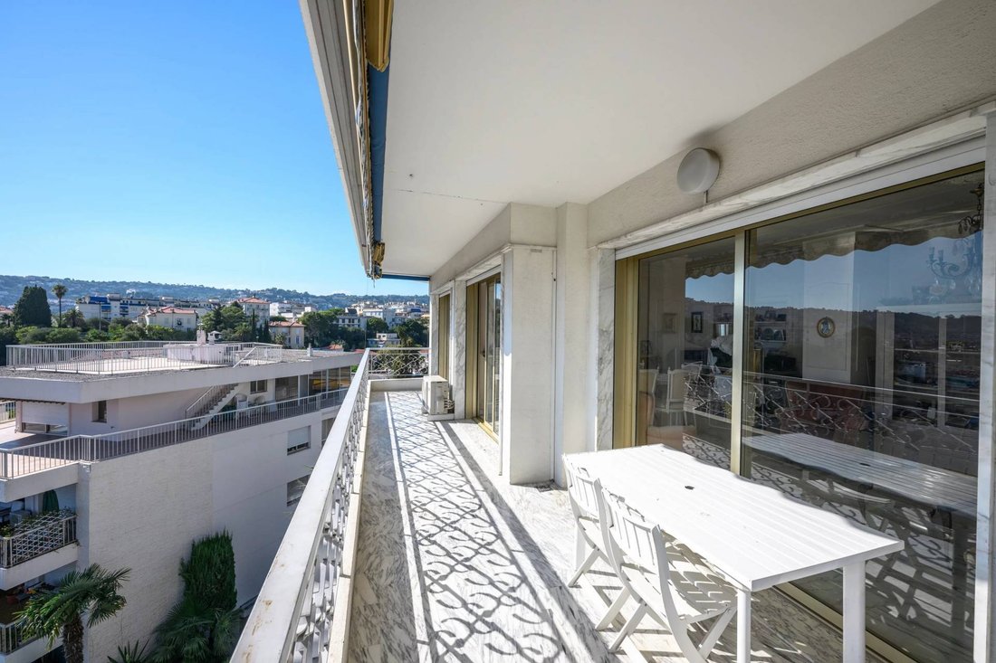 Apartment in Cimiez, Nice, France 2 - 19001623