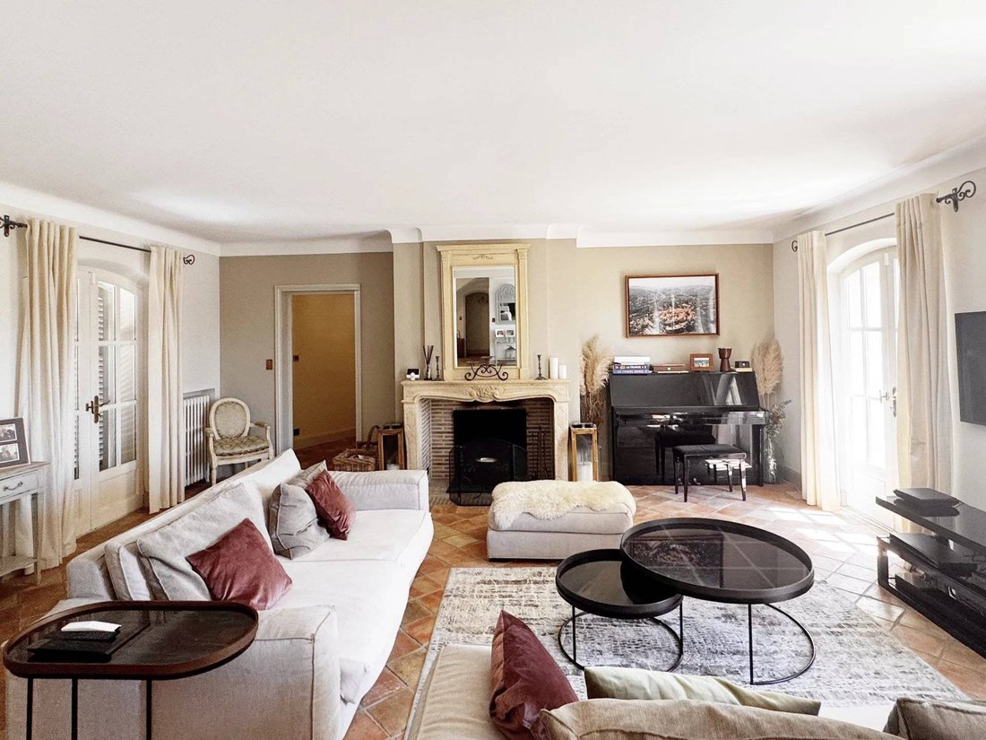 Villa in Mougins, Provence-Alpes-Côte d'Azur, France 3 - 18345651
