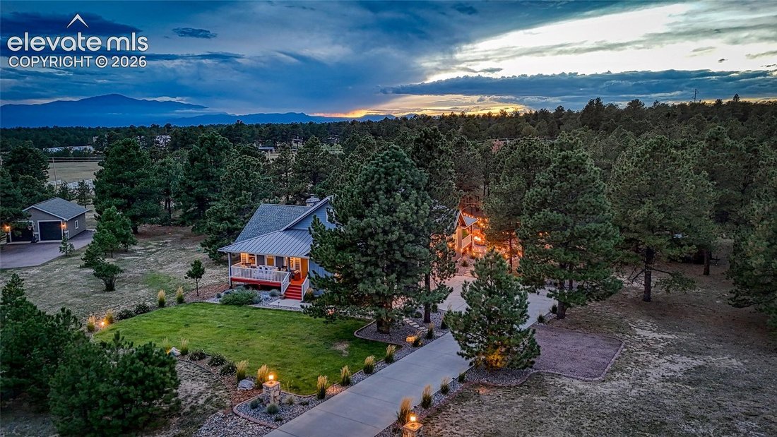 House in Colorado Springs, Colorado, United States 2 - 19018383
