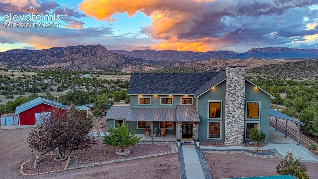 House in Cañon City, Colorado, United States 1 - 19018393
