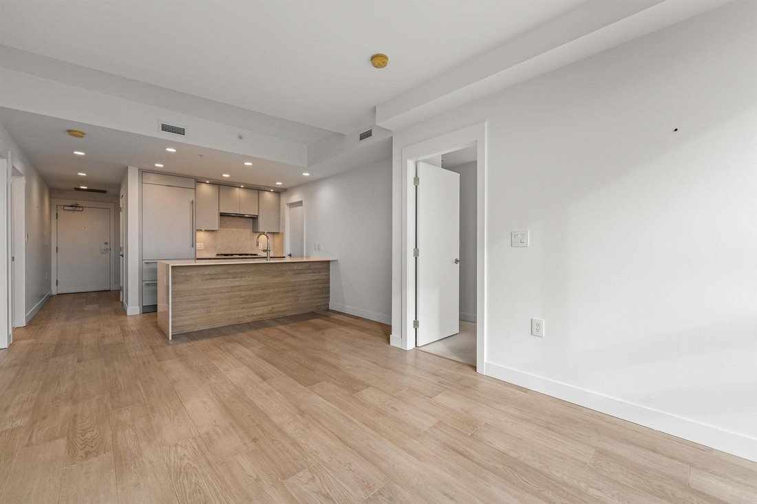 Condo in Vancouver, British Columbia, Canada 4 - 19018406
