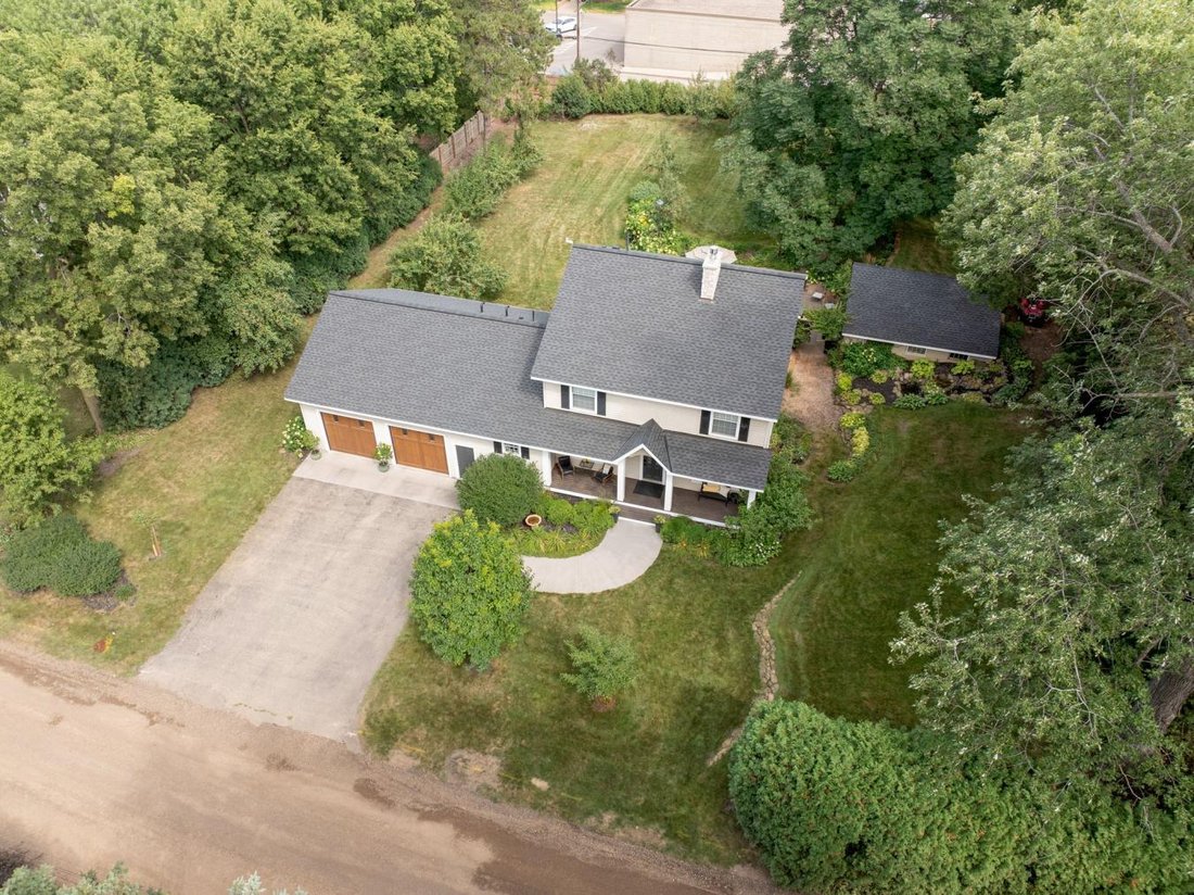 House in Wayzata, Minnesota, United States 4 - 19018135