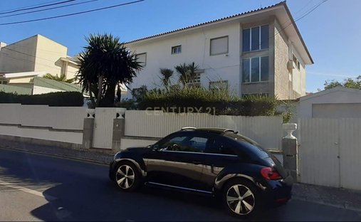 House in Oeiras e Sao Juliao da Barra, Paco de Arcos e Caxias, Lisbon, Portugal 1