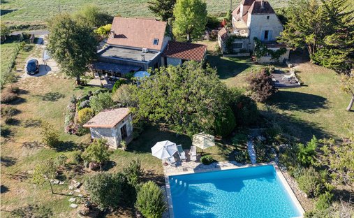 House in Gourdon, Occitania, France 1