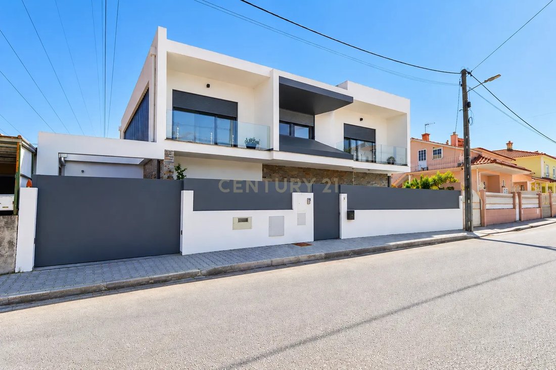 Villa in Fernao Ferro, Setubal, Portugal 1 - 19018225