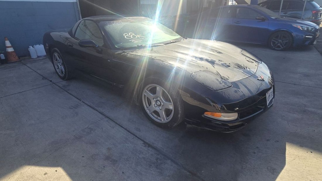 Coupe in San Diego, CA, United States 2 - 19018352