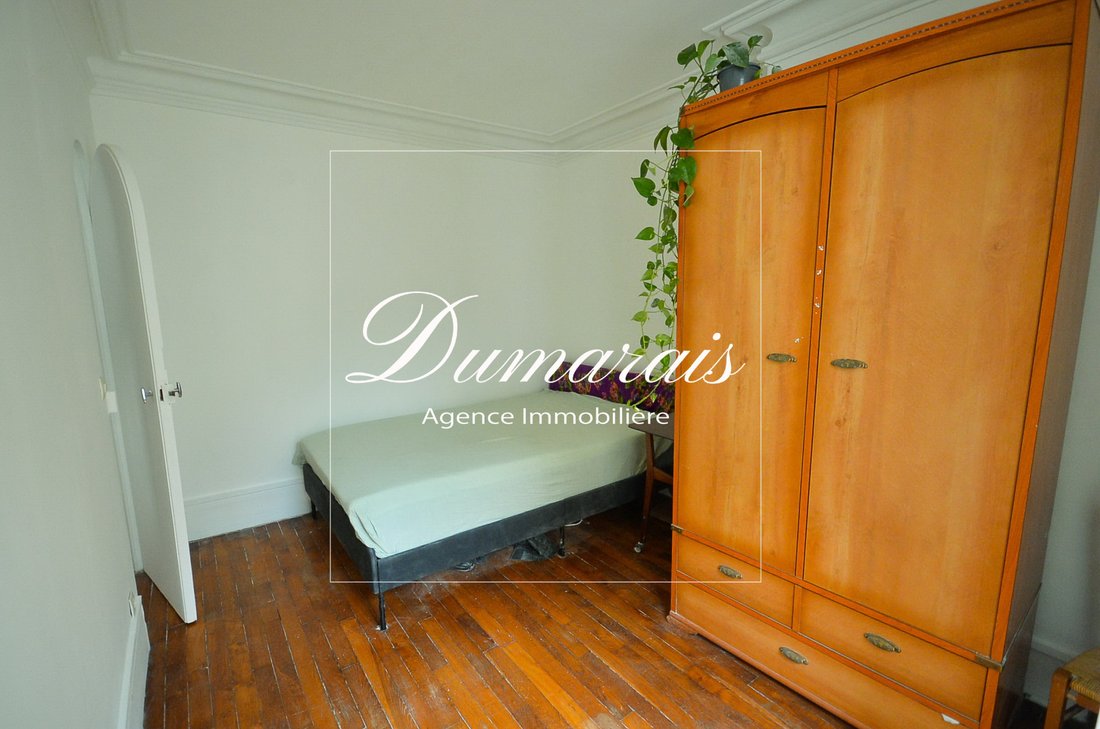 Apartment in Amiraux-Simplon-Poissonniers, Paris 18e Arrondissement, Paris 4 - 19018183