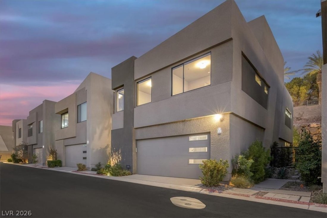 House in Henderson, Nevada, United States 3 - 19018164