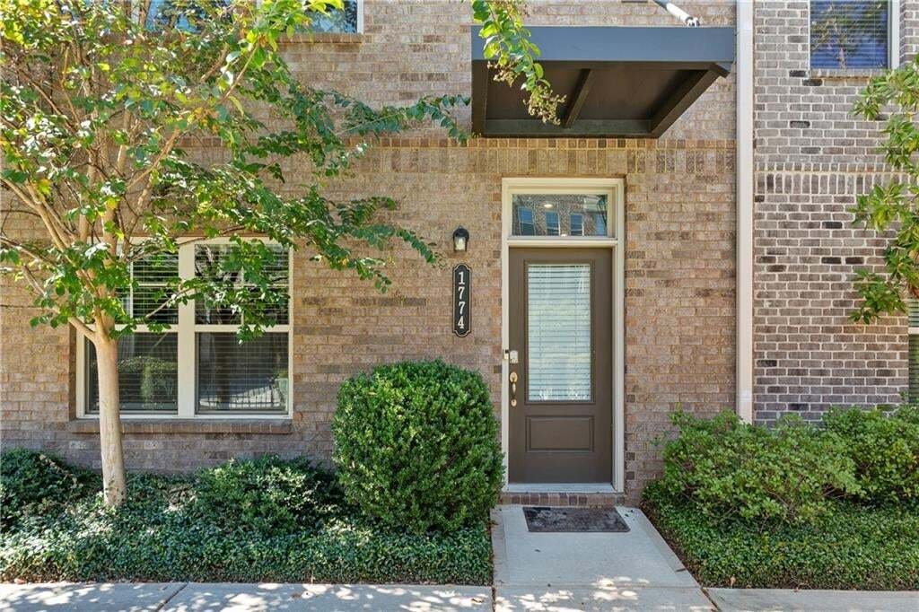 Townhouse in Chamblee, Georgia, United States 2 - 19018486