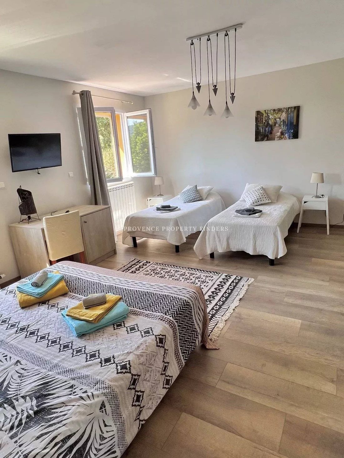 Townhouse in Villecroze, Provence-Alpes-Côte d'Azur, France 3 - 16246882