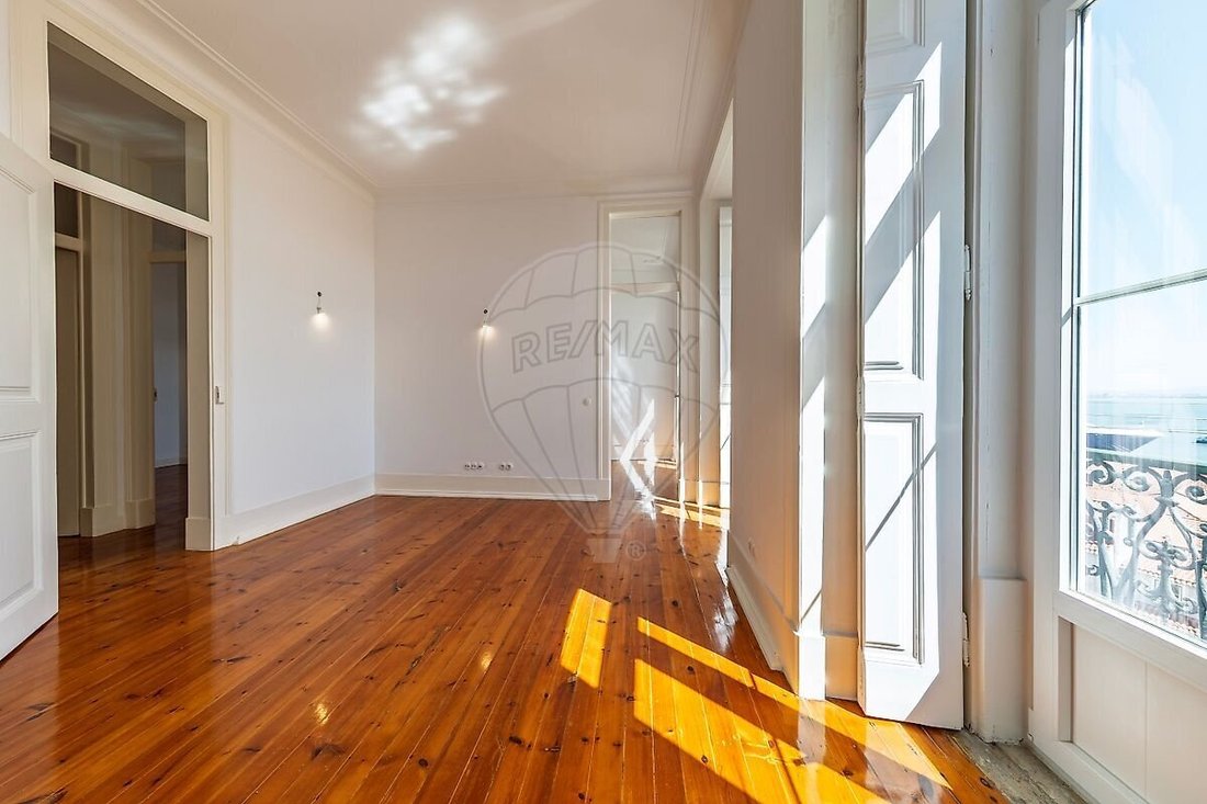 Apartment in Santa Maria Maior, Lisbon, Portugal 4 - 19018180
