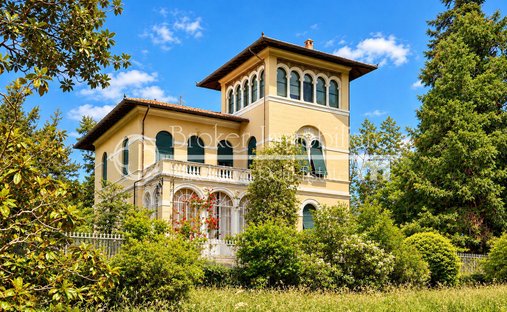 Villa a Area Nozzano - San Macario, Lucca, Toscana 1
