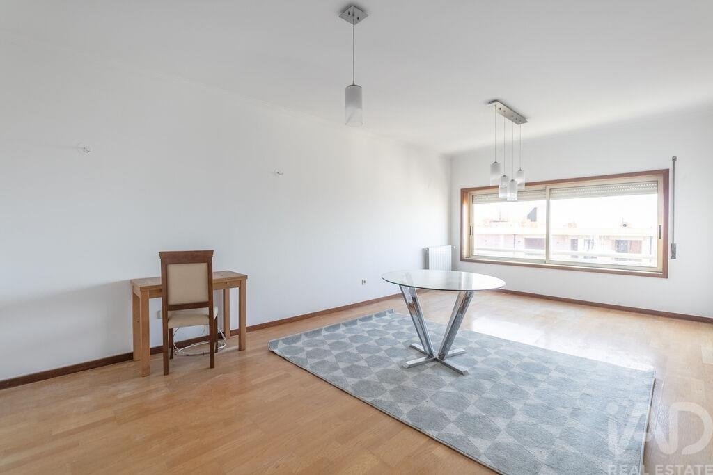Apartamento en Vilar de Andorinho, Distrito de Oporto, Portugal 2 - 19019256