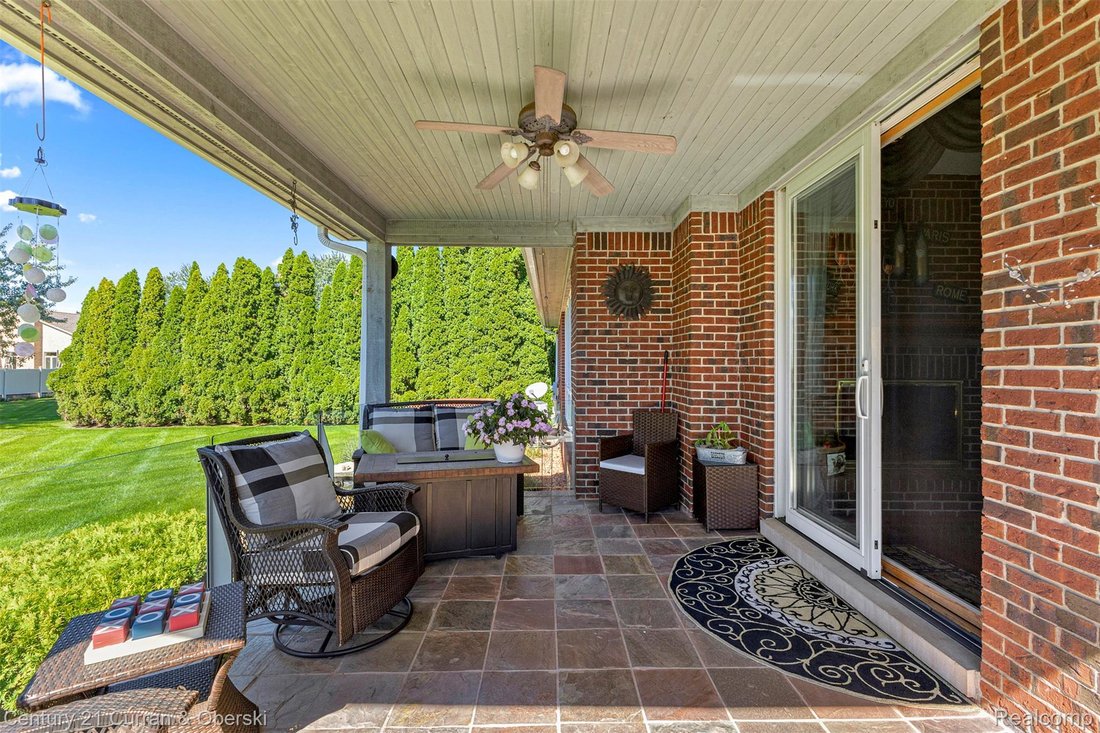 House in Livonia, Michigan, United States 5 - 19019223