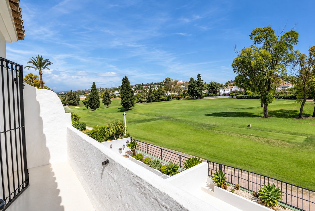 Townhouse in Nueva Andalucia, Marbella, Spain 3 - 19019059