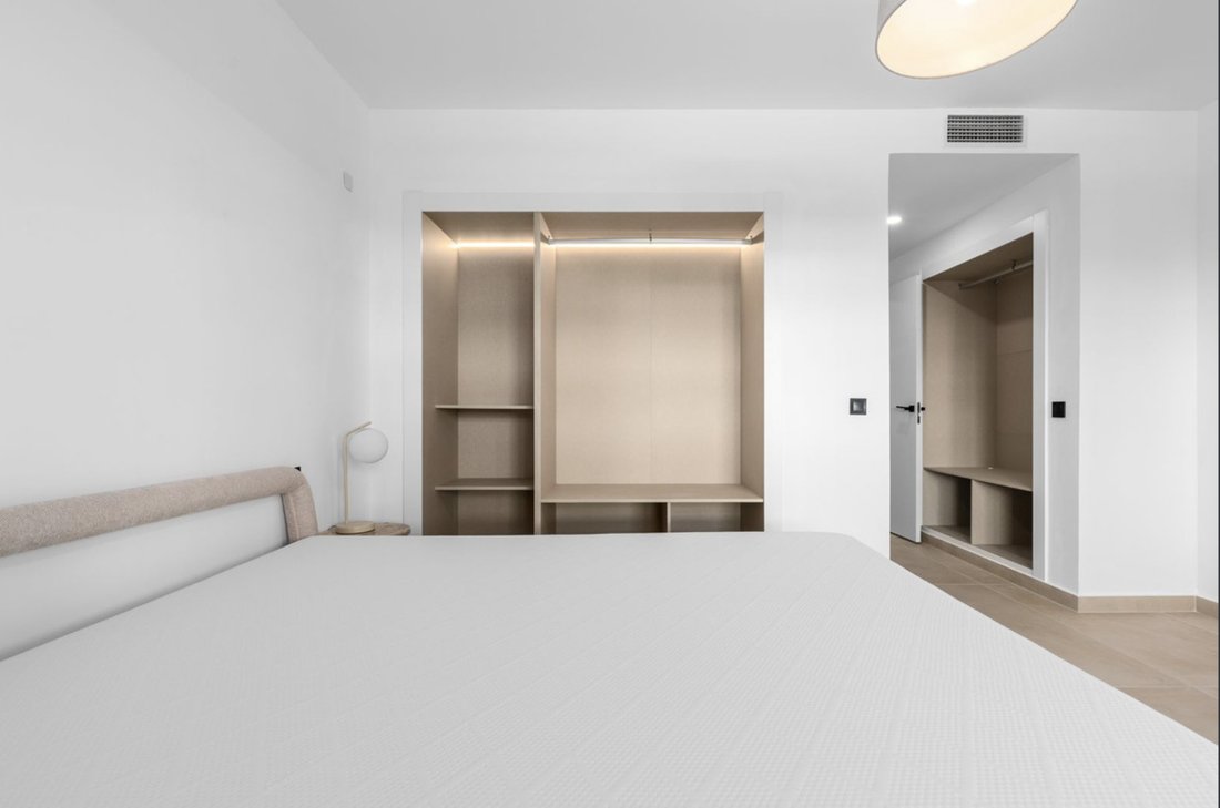 Apartment in Marbella, Andalusia, Spain 5 - 19019064