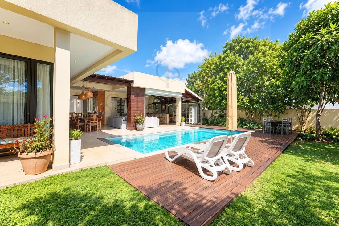Villa in Cap Malheureux, Riviere du Rempart, Mauritius 1 - 18448077