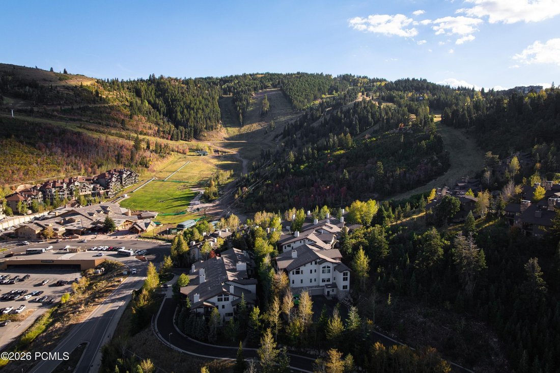 Condo in Park City, Utah, United States 2 - 19018903