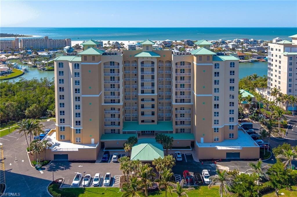 Condo in Fort Myers Beach, Florida, United States 1 - 19018755