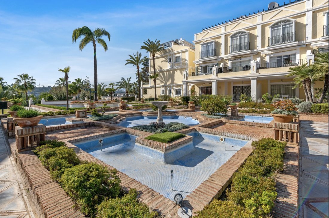 Apartment in Marbella, Andalusia, Spain 1 - 19019064