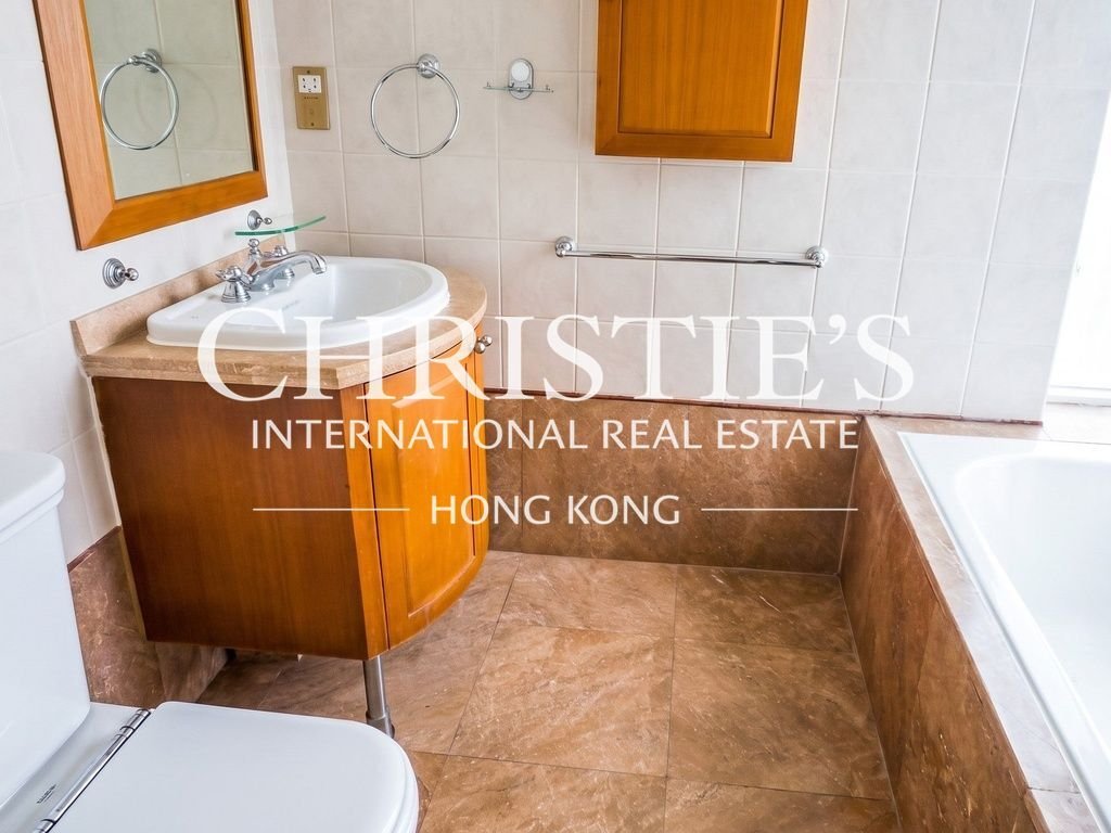 Apartment in Hong Kong, Hong Kong 5 - 19019194
