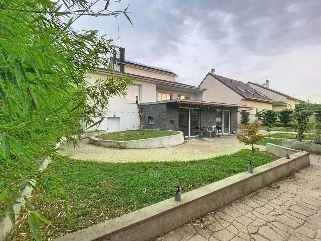 Maison à Chennevières-sur-Marne, Île-de-France, France 1 - 19019388