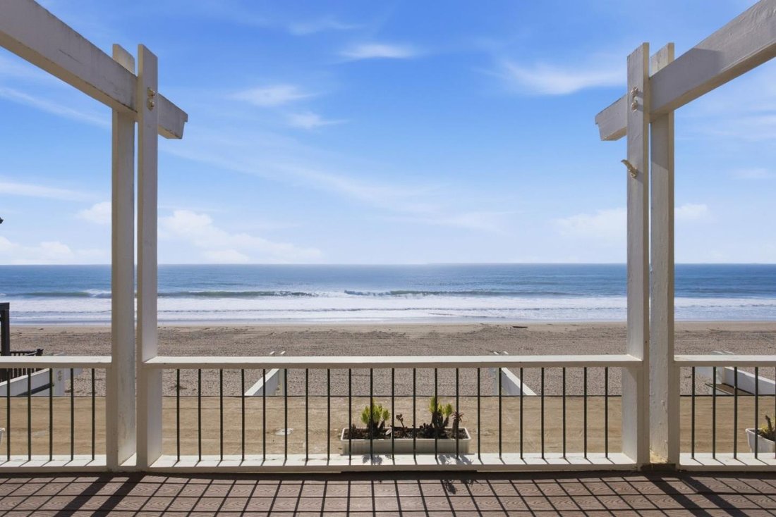 Condo in Watsonville, California, United States 3 - 19018650