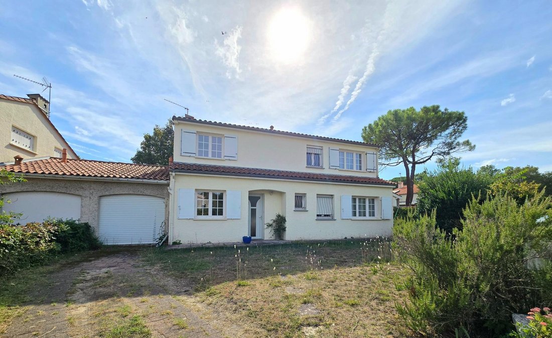 Maison à Loustalot, Gradignan, France 1 - 17713552