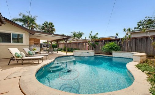 Maison à Costa Mesa, Californie, États-Unis 1